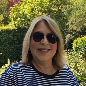 Meet your Posher, Mara